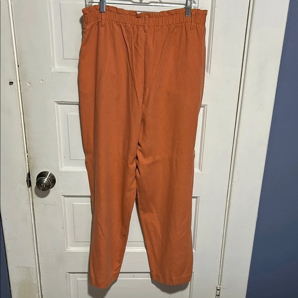 Women’s Orange Pants